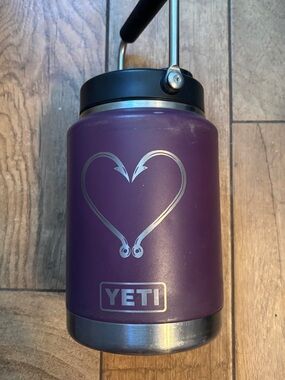 Yeti Purple Half Gallon Rambler Jug w/ Fishhook Heart, Logo & Magnetic Cap